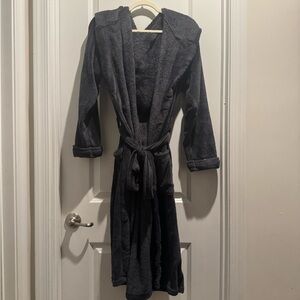 Cozy Gray Hooded Fleece Robe